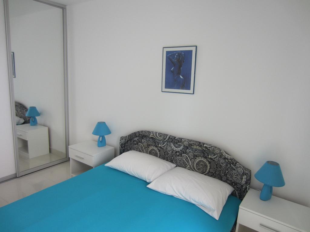 Apartments Minja Nerin Petrovac na moru Exterior foto