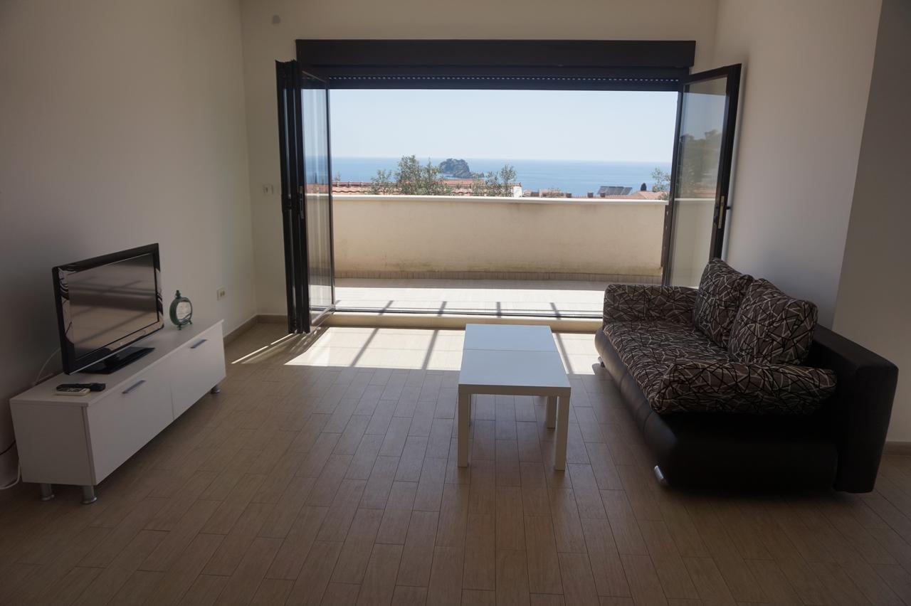 Apartments Minja Nerin Petrovac na moru Exterior foto