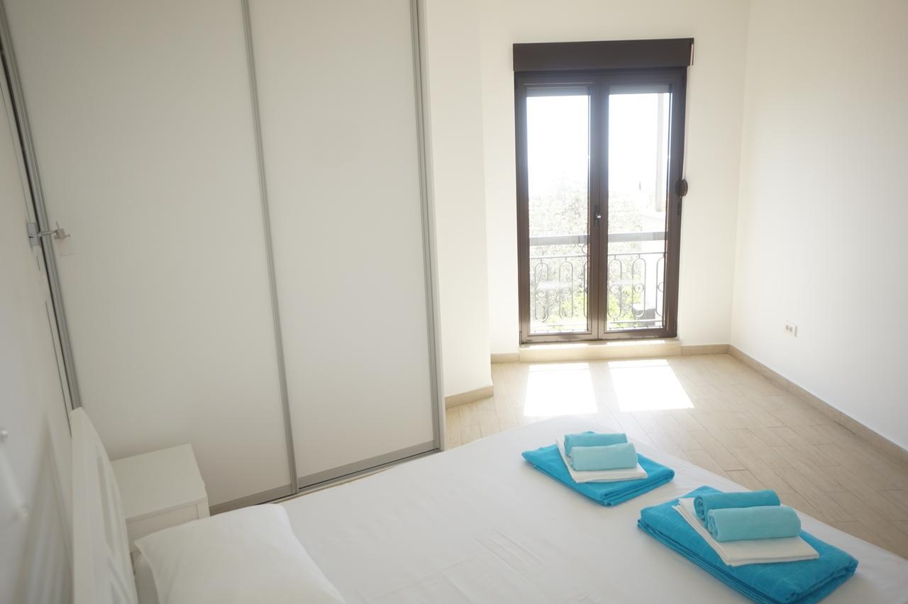 Apartments Minja Nerin Petrovac na moru Exterior foto