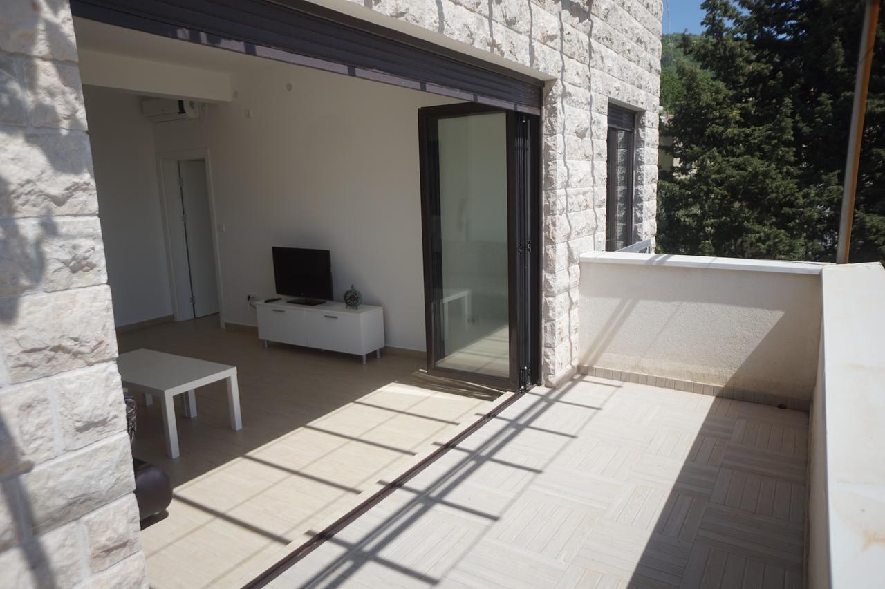 Apartments Minja Nerin Petrovac na moru Exterior foto